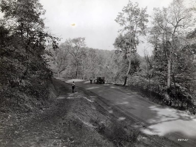 A car stops on Sand Run Parkway, 1934
